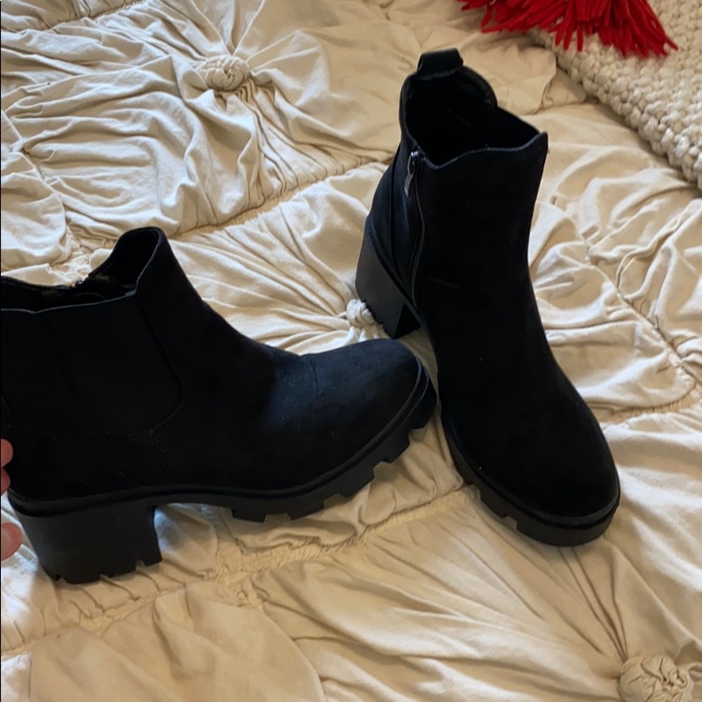 Black boots
